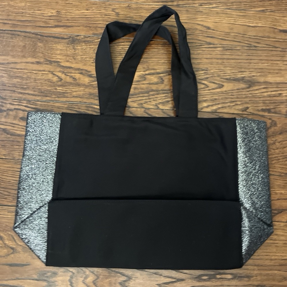 Coach Large Tote Bag Purse Black Silver Glitter Fragrance Perfume Promo - Picture 3 of 7